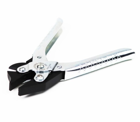 Maun Industries1.jpg Maun Industries1.jpg