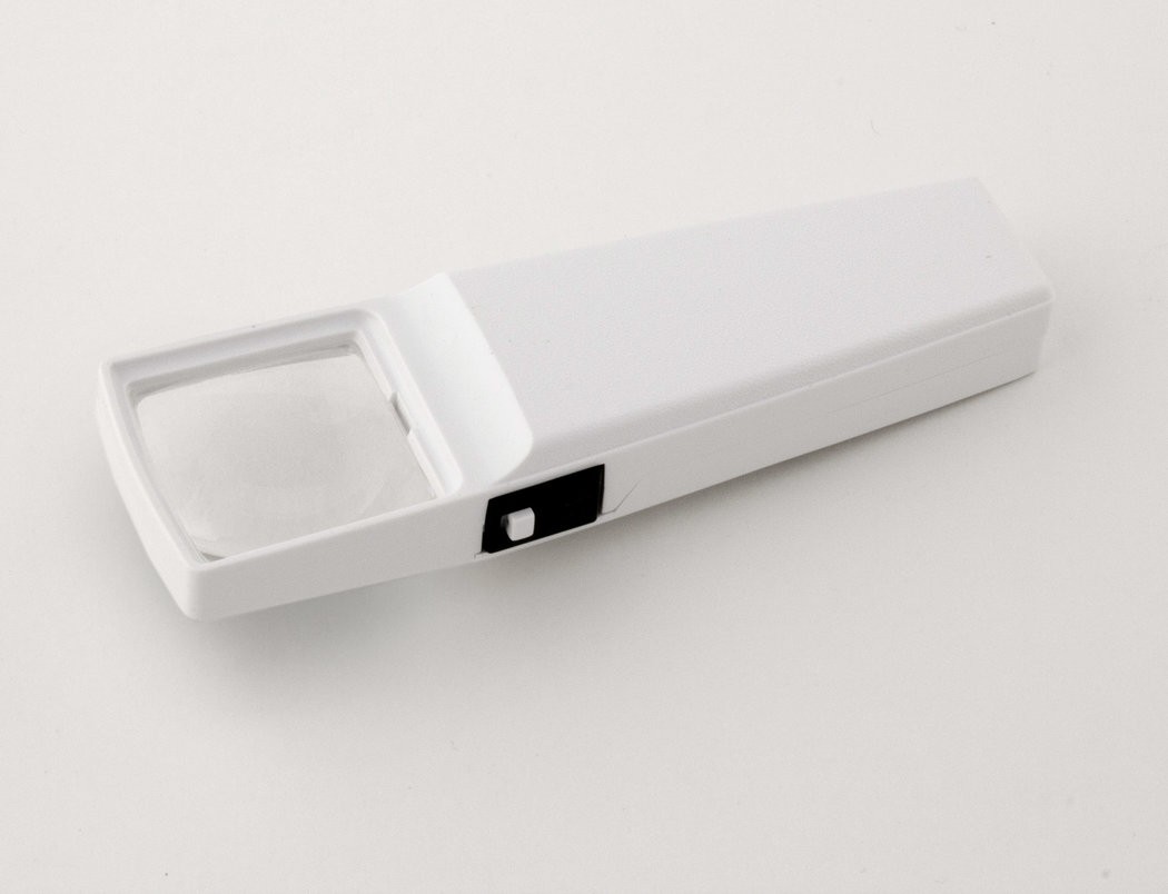 MAGNIFIER
