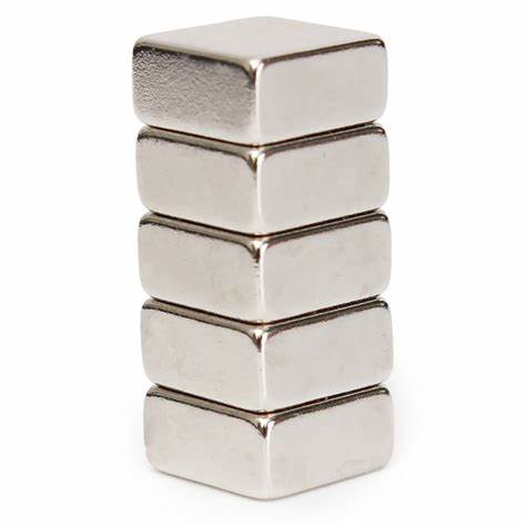 Magnet Sales1.jpg